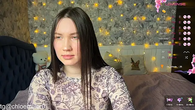 Snapshot of ChloeMillerMeow chatting on 02-11-25, 04:24 ChloeMillerMeow online show from 02-11-25, 04:24