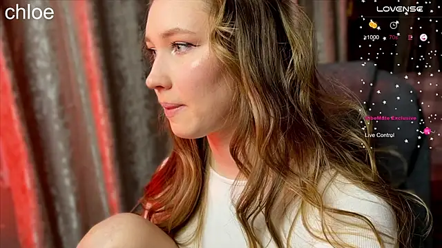 Snapshot of ChloeMillerMeow chatting on 11-21-25, 04:16 ChloeMillerMeow online show from 11-21-25, 04:16