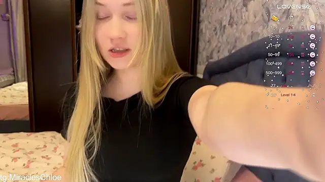 Snapshot of ChloeMillerMeow chatting on 12-19-25, 02:57 ChloeMillerMeow online show from 12-19-25, 02:57