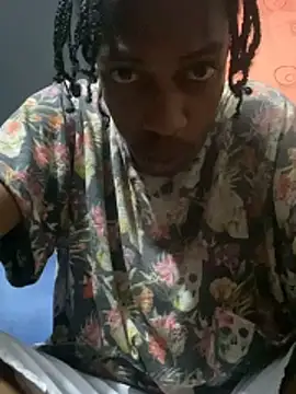 Larry-n-clouds online show from 12-03-25, 12:29