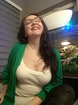 Snapshot of CamilleDesire chatting on 12-13-24, 04:49 CamilleDesire online show from 12-13-24, 04:49