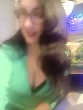 Snapshot of CamilleDesire chatting on 12-20-24, 04:46 CamilleDesire online show from 12-20-24, 04:46