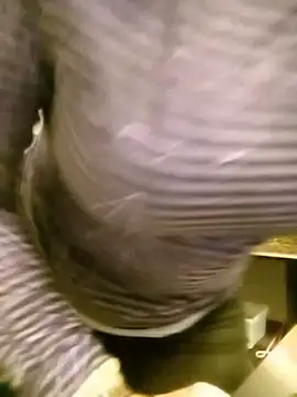 Snapshot of CamilleDesire chatting on 01-08-25, 04:11 CamilleDesire online show from 01-08-25, 04:11