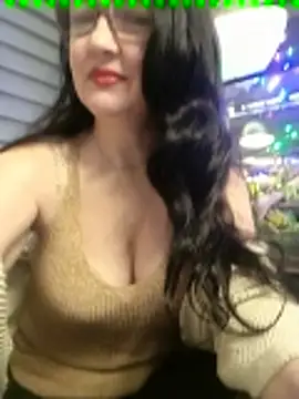 Snapshot of CamilleDesire chatting on 01-16-25, 05:01 CamilleDesire online show from 01-16-25, 05:01