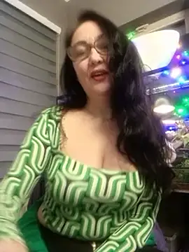 Snapshot of CamilleDesire chatting on 01-24-25, 05:11 CamilleDesire online show from 01-24-25, 05:11