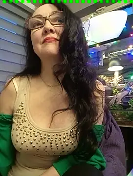 Snapshot of CamilleDesire chatting on 02-17-25, 05:21 CamilleDesire online show from 02-17-25, 05:21