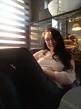 Snapshot of CamilleDesire chatting on 03-10-25, 04:46 CamilleDesire online show from 03-10-25, 04:46