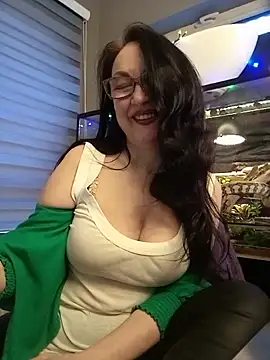 Snapshot of CamilleDesire chatting on 03-12-25, 05:07 CamilleDesire online show from 03-12-25, 05:07