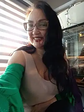 Snapshot of CamilleDesire chatting on 03-15-25, 04:54 CamilleDesire online show from 03-15-25, 04:54