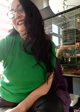 Snapshot of CamilleDesire chatting on 03-19-25, 04:45 CamilleDesire online show from 03-19-25, 04:45