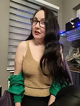 Snapshot of CamilleDesire chatting on 10-22-25, 04:51 CamilleDesire online show from 10-22-25, 04:51