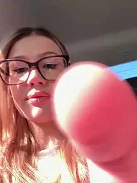 RinaCat online show from 09-18-25, 05:09