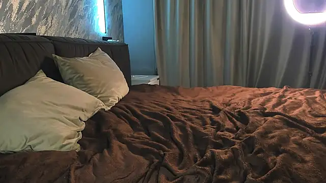 laflamebella online show from 05-03-26, 04:35