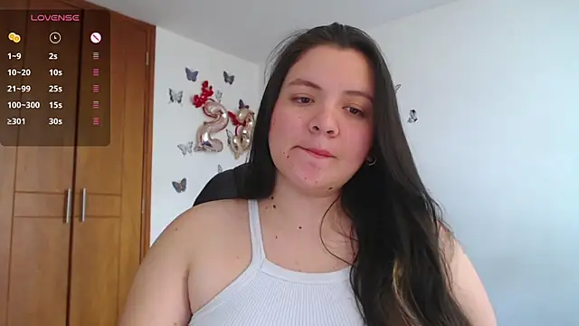 Sarahros1 online show from 02-15-25, 03:39