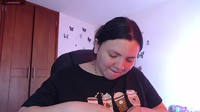 Sarahros1 online show from 09-11-25, 07:47