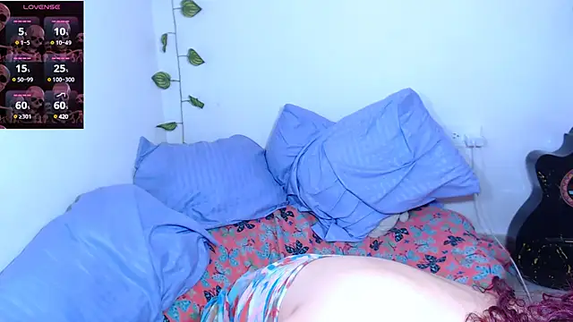 Eli666uwu online show from 12-17-24, 09:16