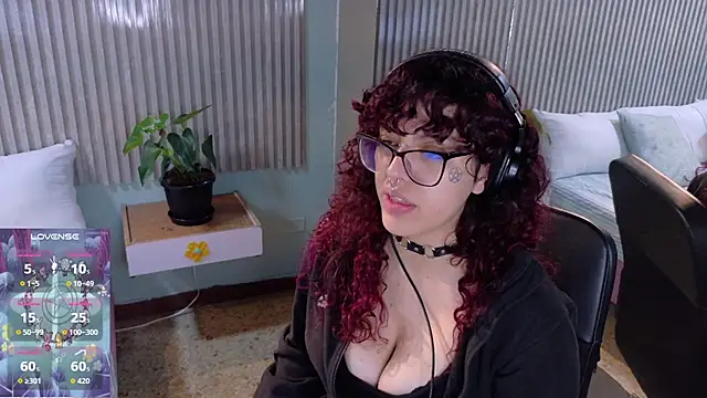 Eli666uwu online show from 09-09-25, 11:32