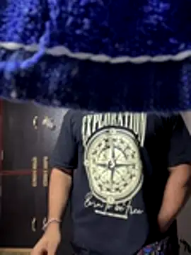 Snapshot of mrtoy121 chatting on 10-15-25, 06:30 mrtoy121 online show from 10-15-25, 06:30