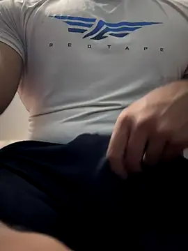 Snapshot of mrtoy121 chatting on 12-01-25, 01:38 mrtoy121 online show from 12-01-25, 01:38