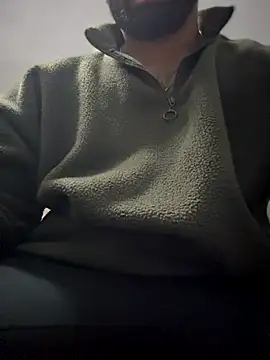 Snapshot of mrtoy121 chatting on 12-02-25, 05:52 mrtoy121 online show from 12-02-25, 05:52