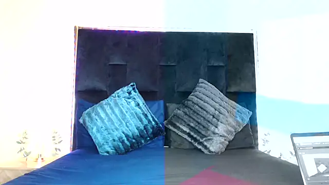 DarkButterfly99 online show from 10-30-25, 03:57