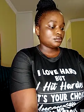 DarkButterfly99 online show from 11-07-25, 06:08