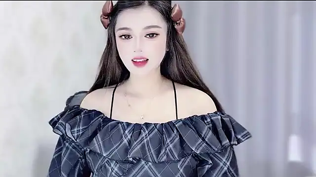 Snapshot of VIWVI chatting on 02-08-26, 05:33 VIWVI online show from 02-08-26, 05:33