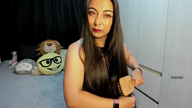 Karla hernandez  online show from 05-02-26, 10:53