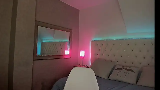 Snapshot of keyla__ross chatting on 12-13-24, 06:59 keyla ross online show from 12-13-24, 06:59