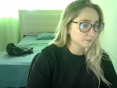 Snapshot of katy_pp chatting on 10-07-25, 06:16 katy pp online show from 10-07-25, 06:16