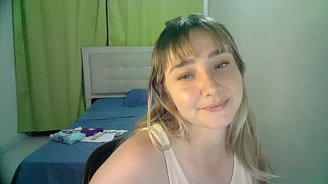 Snapshot of katy_pp chatting on 10-16-25, 11:39 katy pp online show from 10-16-25, 11:39