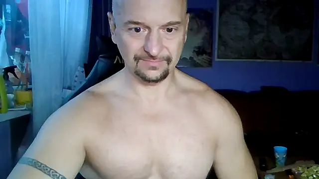 Sports-beast online show from 10-24-25, 05:48