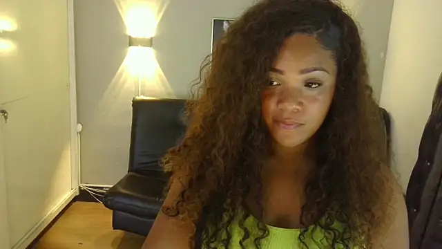 Snapshot of ashley_Tompson1 chatting on 01-15-25, 05:05 ashley Tompson1 online show from 01-15-25, 05:05