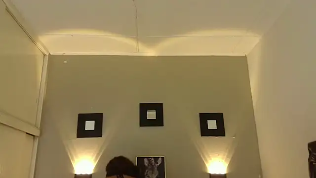 Snapshot of ashley_Tompson1 chatting on 01-22-25, 12:06 ashley Tompson1 online show from 01-22-25, 12:06