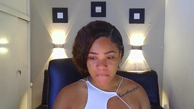 Snapshot of ashley_Tompson1 chatting on 01-23-25, 12:09 ashley Tompson1 online show from 01-23-25, 12:09