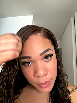 Snapshot of ashley_Tompson1 chatting on 09-13-25, 12:49 ashley Tompson1 online show from 09-13-25, 12:49