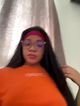 Snapshot of ashley_Tompson1 chatting on 11-10-25, 02:16 ashley Tompson1 online show from 11-10-25, 02:16