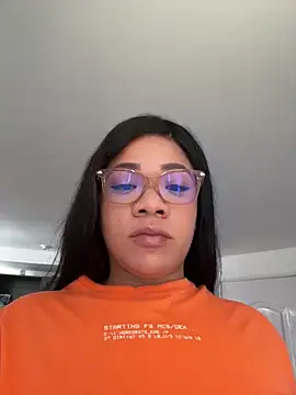 Snapshot of ashley_Tompson1 chatting on 12-19-25, 12:23 ashley Tompson1 online show from 12-19-25, 12:23