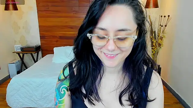 KatherineBond online show from 01-21-25, 11:55