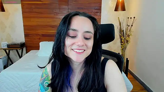 KatherineBond online show from 01-24-25, 02:07