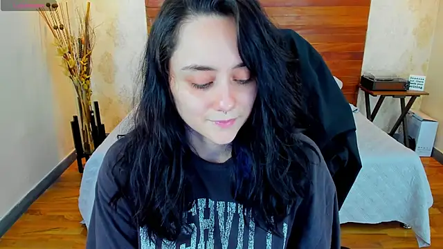 KatherineBond online show from 02-08-25, 08:42