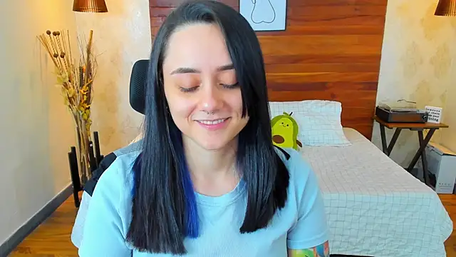 KatherineBond online show from 02-13-25, 10:33