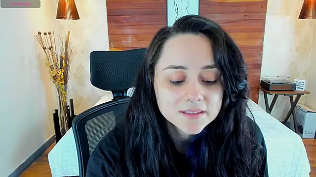 KatherineBond online show from 02-18-25, 07:52