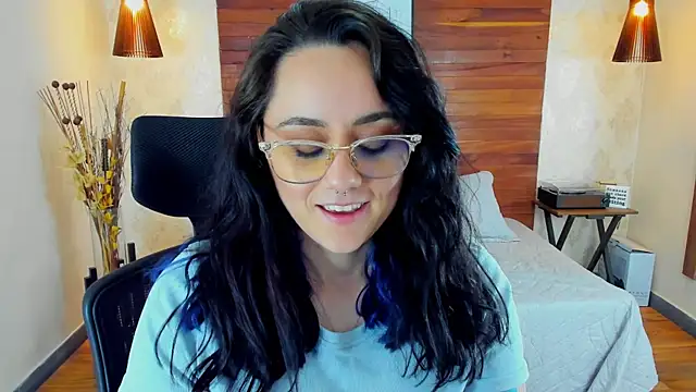 KatherineBond online show from 03-10-25, 11:16