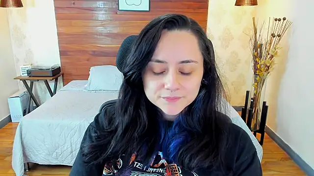 KatherineBond online show from 03-20-25, 02:19