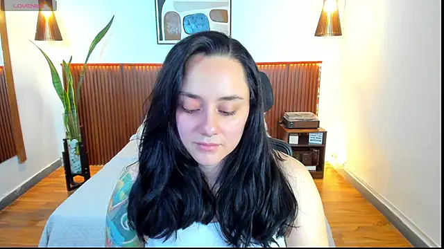 KatherineBond online show from 09-30-25, 08:47