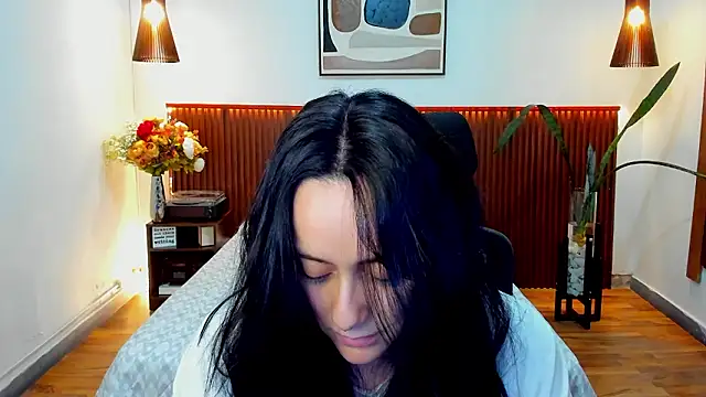 KatherineBond online show from 03-10-26, 06:46