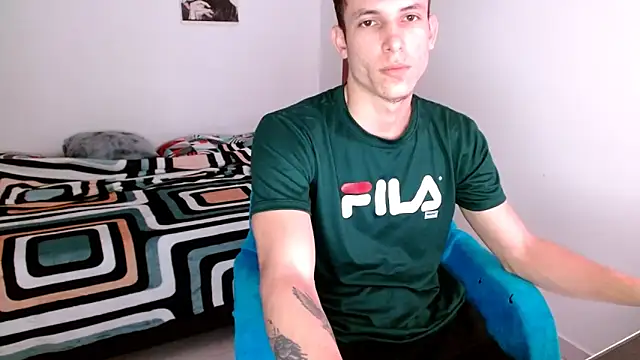 Snapshot of deividcloud36 chatting on 09-30-25, 10:48 deividcloud36 online show from 09-30-25, 10:48