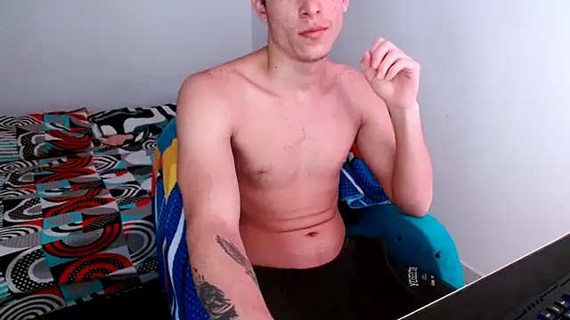 Snapshot of deividcloud36 chatting on 10-26-25, 11:09 deividcloud36 online show from 10-26-25, 11:09