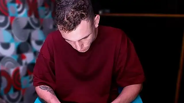 Snapshot of deividcloud36 chatting on 11-20-25, 09:36 deividcloud36 online show from 11-20-25, 09:36